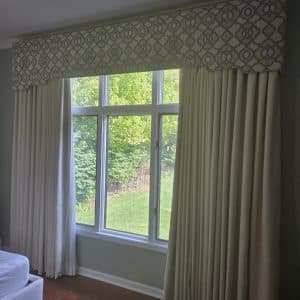 Cornices with Double Steps